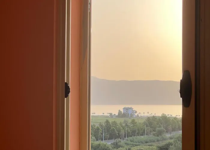 Horizon - Sea & Mountain View -modern & Spacious *