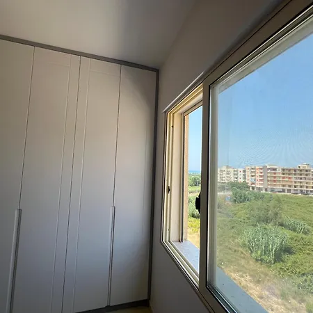 Horizon - Sea & Mountain View -modern & Spacious *