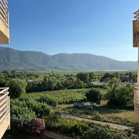 Horizon Apartments - Sea & Mountain View -Modern & Spacious Stay אוריקום