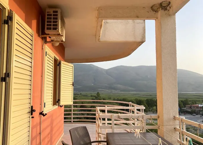 Horizon - Sea & Mountain View -modern & Spacious Apartamento Orikum
