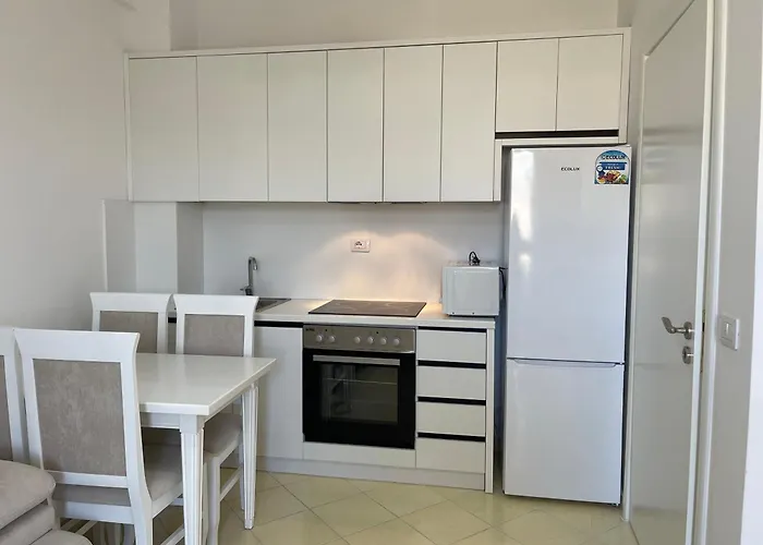 Horizon - Sea & Mountain View -modern & Spacious *